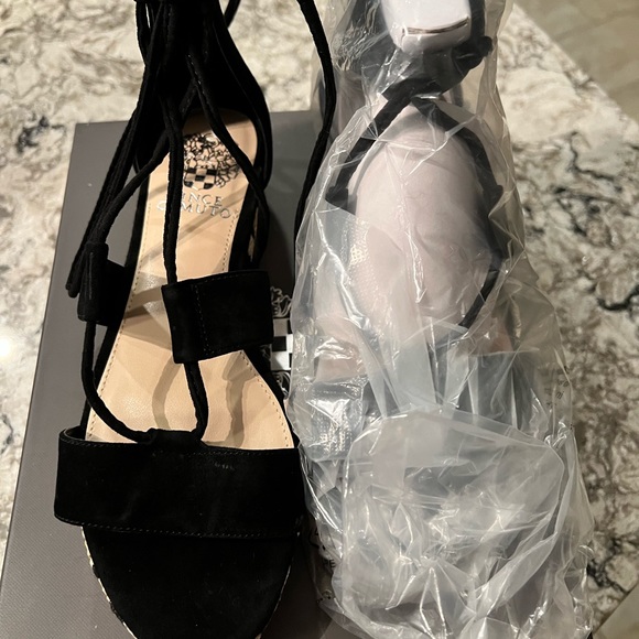 VINCE CAMUTO Animal Print KELLA ESPADRILLE Platforms, New! 8 1/2M NWT - Picture 1 of 9